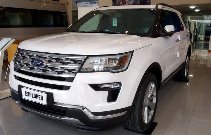 Ford Explorer - 06